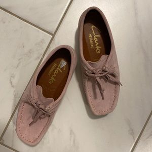 Clark’s Wallabees rare pink women’s 6